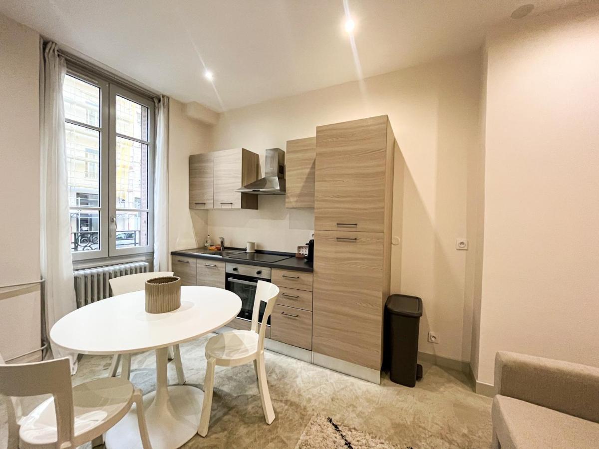 Suite Onyx Lyon Eksteriør bilde